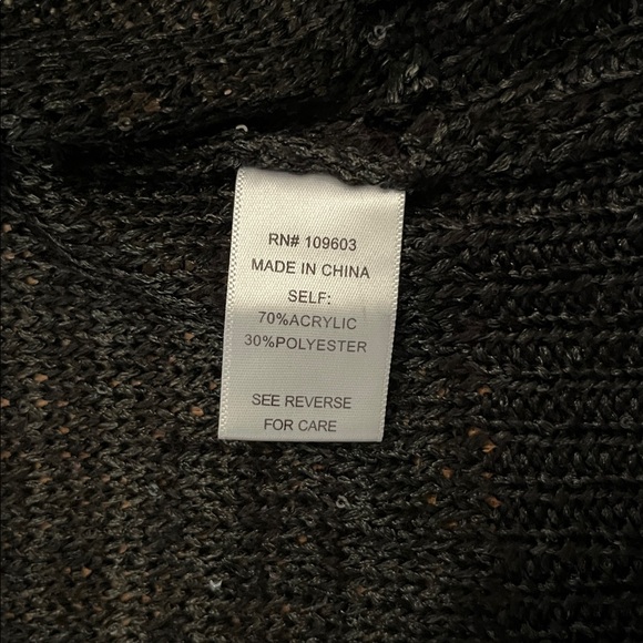 NWOT Rabbit Rabbit Rabbit Designs Knit Shrug - Picture 6 of 7